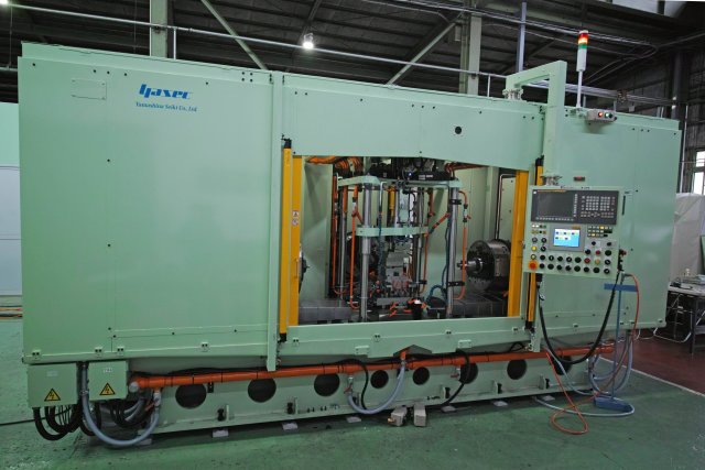 3方向NCフェーシング専用機_機械全体