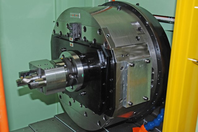 継手_2018-09_3方向NCフェーシング専用機_右側ヘッド