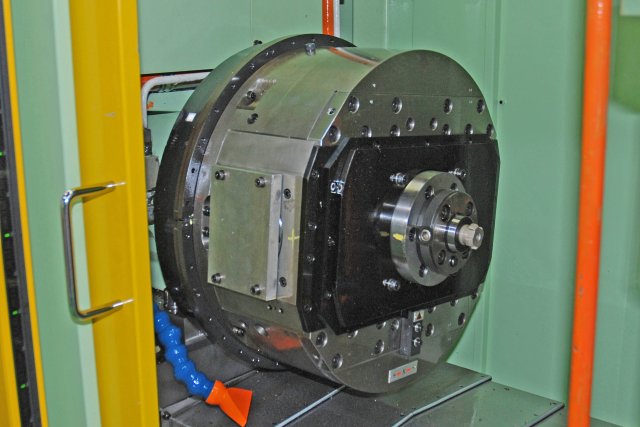 継手_2018-09_3方向NCフェーシング専用機_左側ヘッド/ツールブロック無し