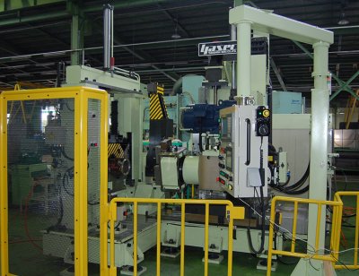 NCフェーシング方式パイプ端面加工機 山科精器株式会社